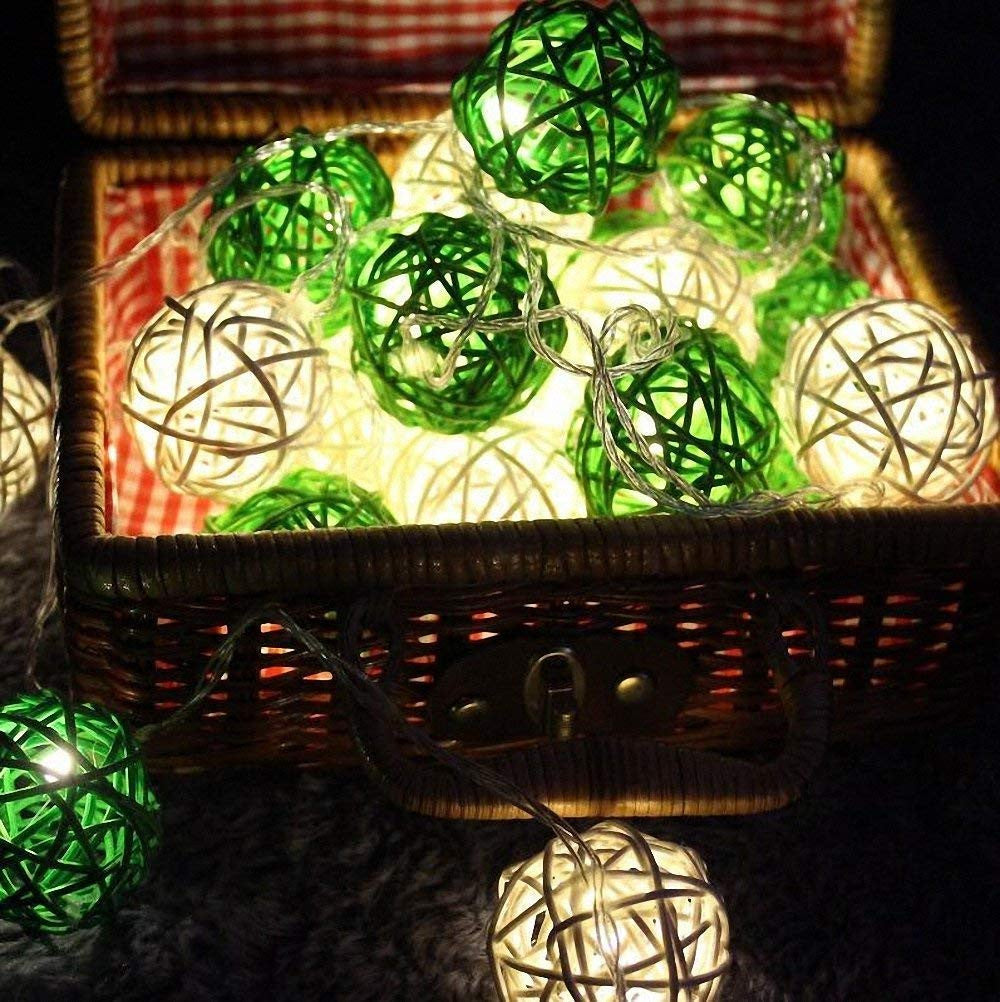 Set of Green n White 5cm Rattan Cane 20 Ball Battery Powered 3m String Lights Christmas Gift Home Wedding Party Bedroom Decoration Table Centrepiece