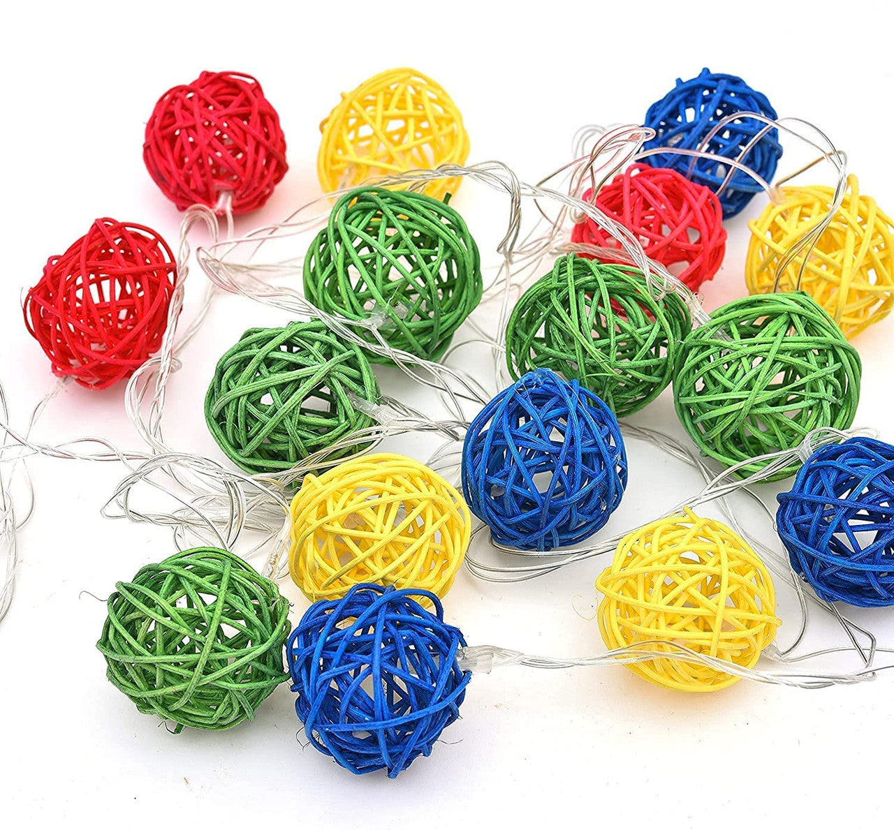Set of Multi Coloured 5cm Rattan Cane 20 Ball Battery Powered 3m String Lights Christmas Gift Home Wedding Party Bedroom Decoration Table Centrepiece