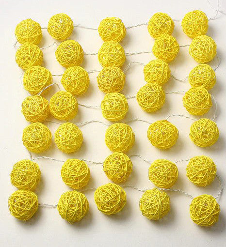 Set of Yellow 5cm Rattan Cane 50 Ball Battery Power LONG 5m String Lights Christmas Gift Home Wedding Party Bedroom Decoration Table Centrepiece