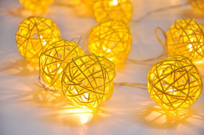 Set of Yellow 5cm Rattan Cane 50 Ball Battery Power LONG 5m String Lights Christmas Gift Home Wedding Party Bedroom Decoration Table Centrepiece